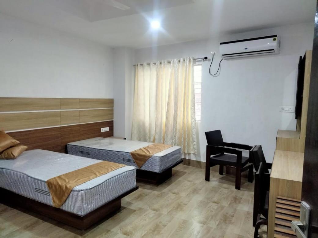 Hotel Magic Square Guwahati Ngoại thất bức ảnh